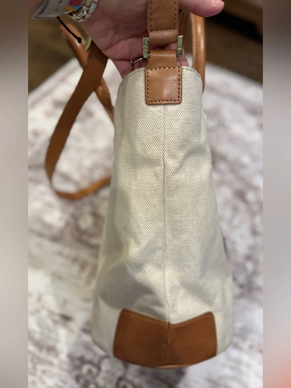 Tory Burch Bucket Bag - Picture 6 of 10